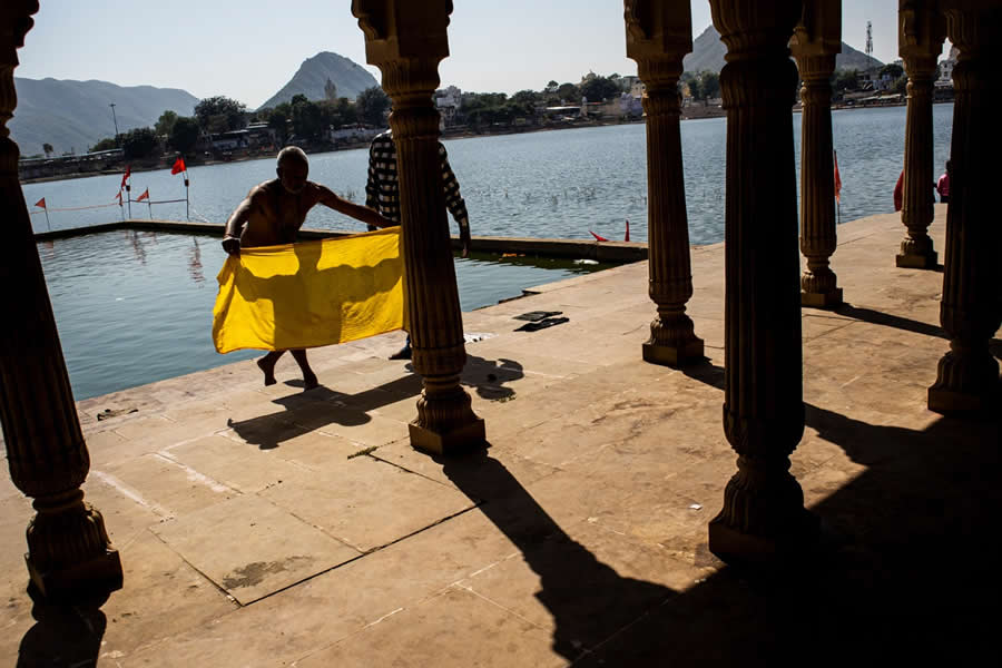 Indian Street Photography by Arin Dutta