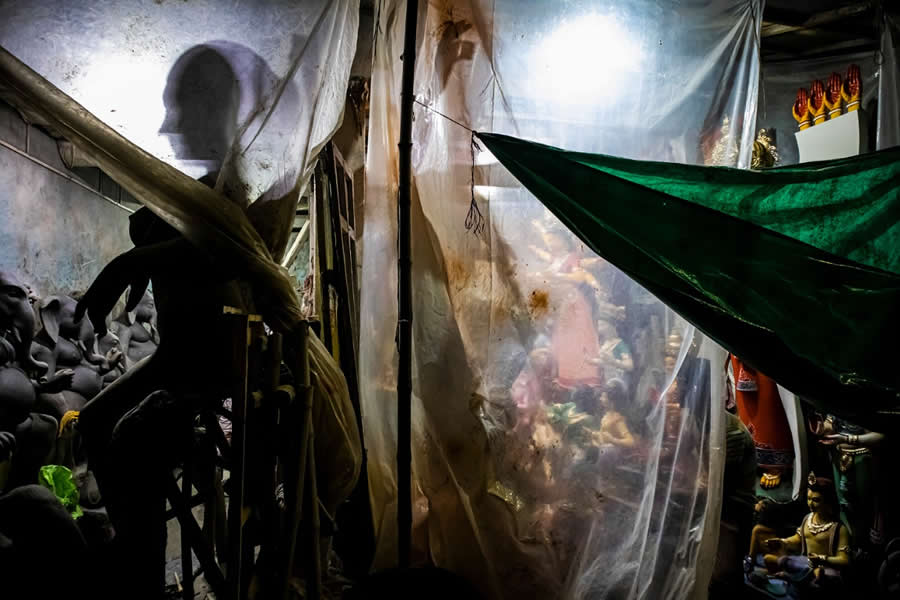 Indian Street Photography by Arin Dutta