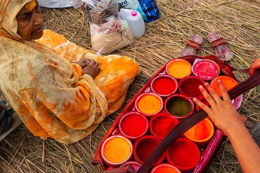 Indian Street Photography by Arin Dutta