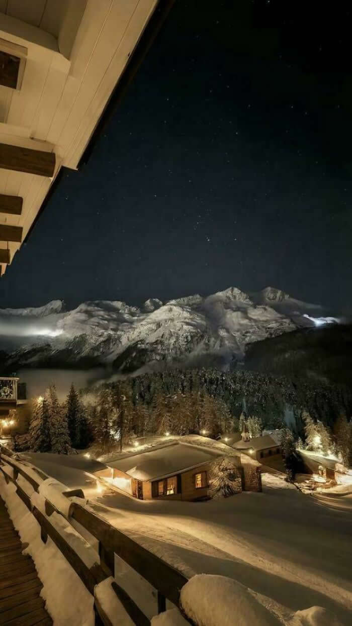 A Snow Day Is A Pause Button On Life - Mesmerizing Winter Cold Photos