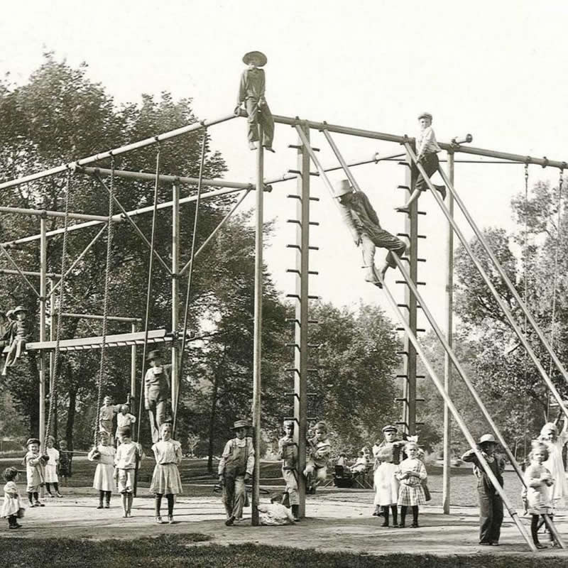 25 Powerful Historical Photos That Bring Forgotten Stories Back to Life 36 The playground children had in the early 1900s. - Powerful Historical Photos
