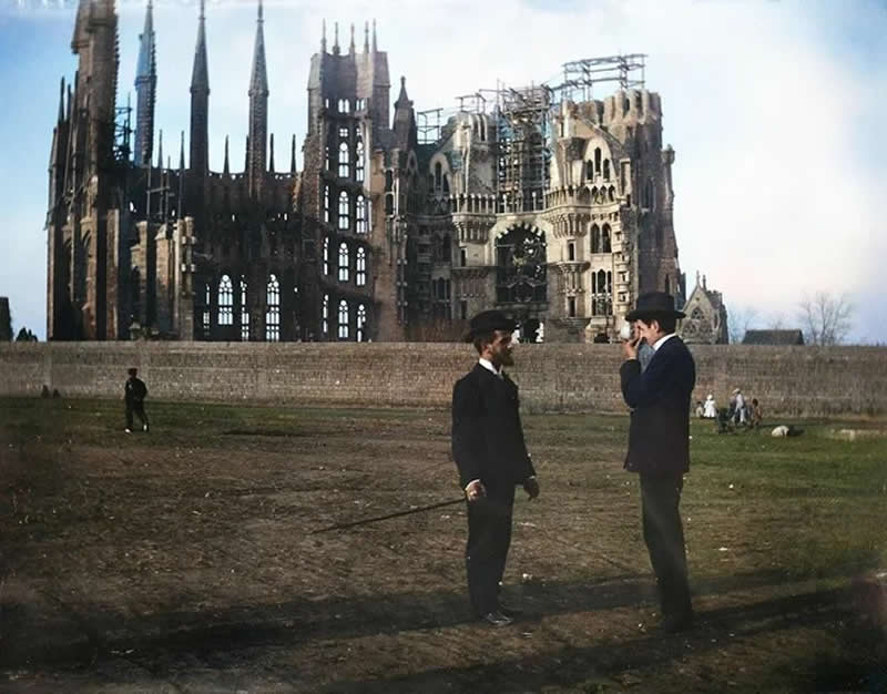 Sagrada Família (under construction), 1905. Barcelona, Spain. - Rare Historical Photos In Color