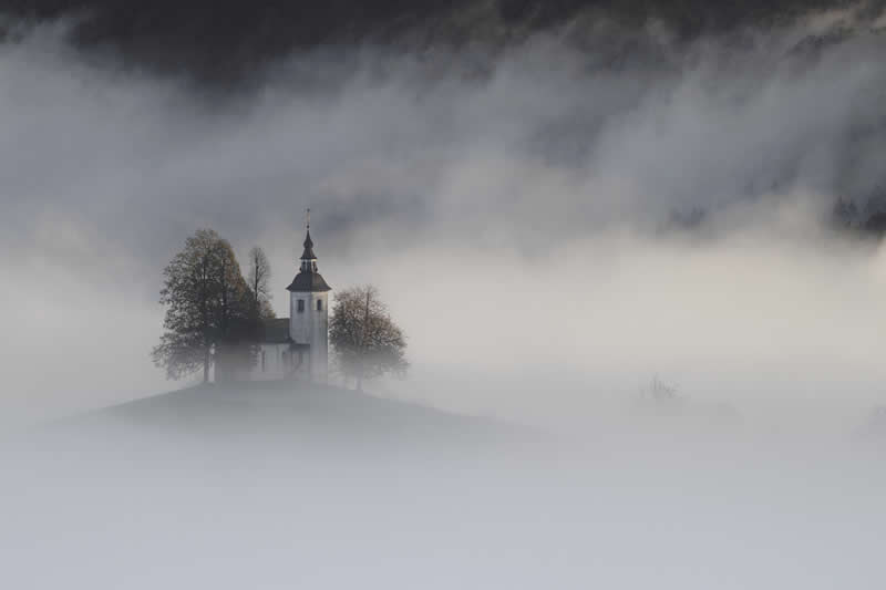 Morning magic by Jan Jaskula - 2025 Refocus Photographer of the Year Awards Landscape Winners