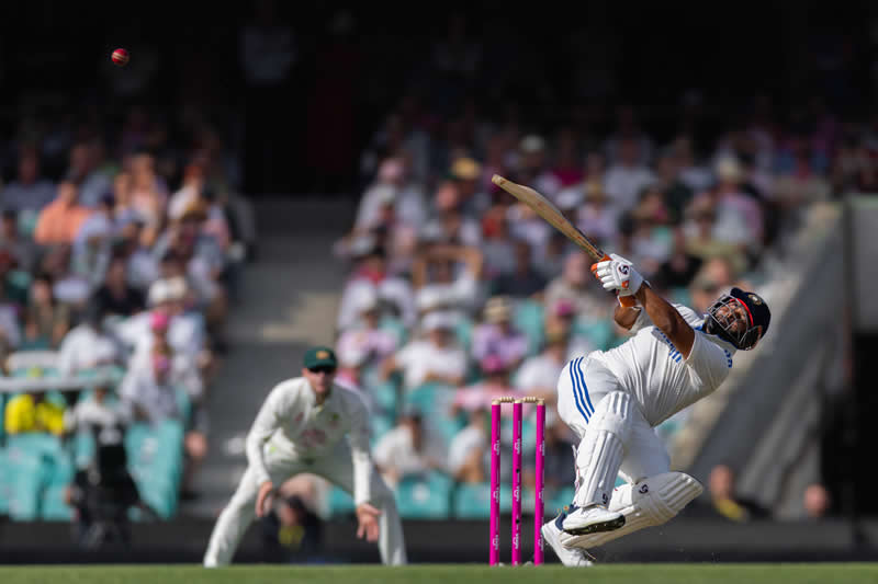 Cricket - Silver: Pant&rsquo;s audacious pull electrifies the SCG by Santanu Banik - 2026 World Sports Photography Awards Winners