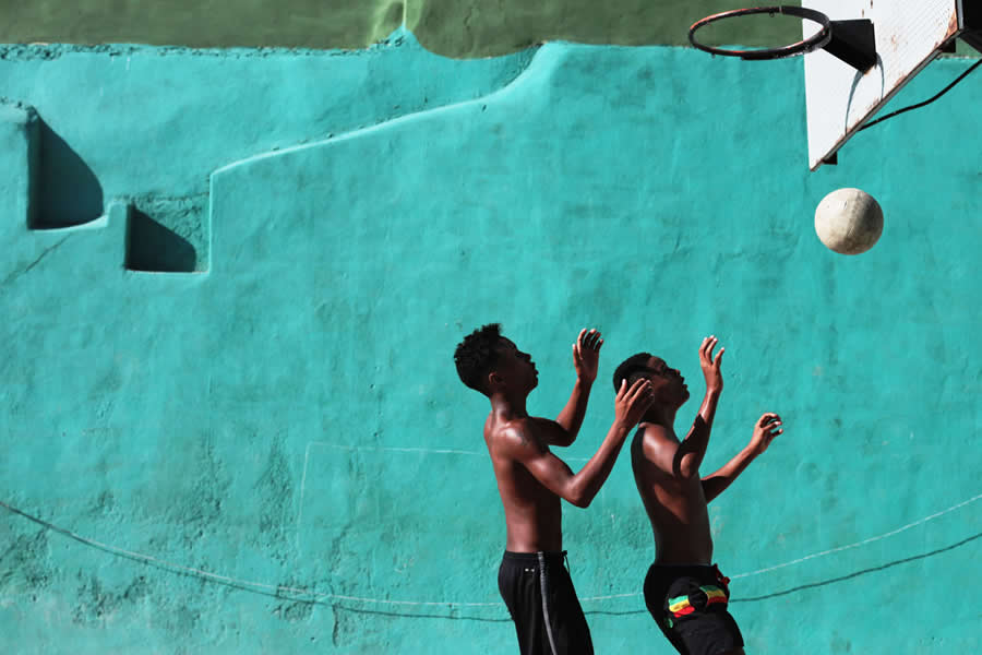 Street and Documentary Photography by Maria Plotnikova