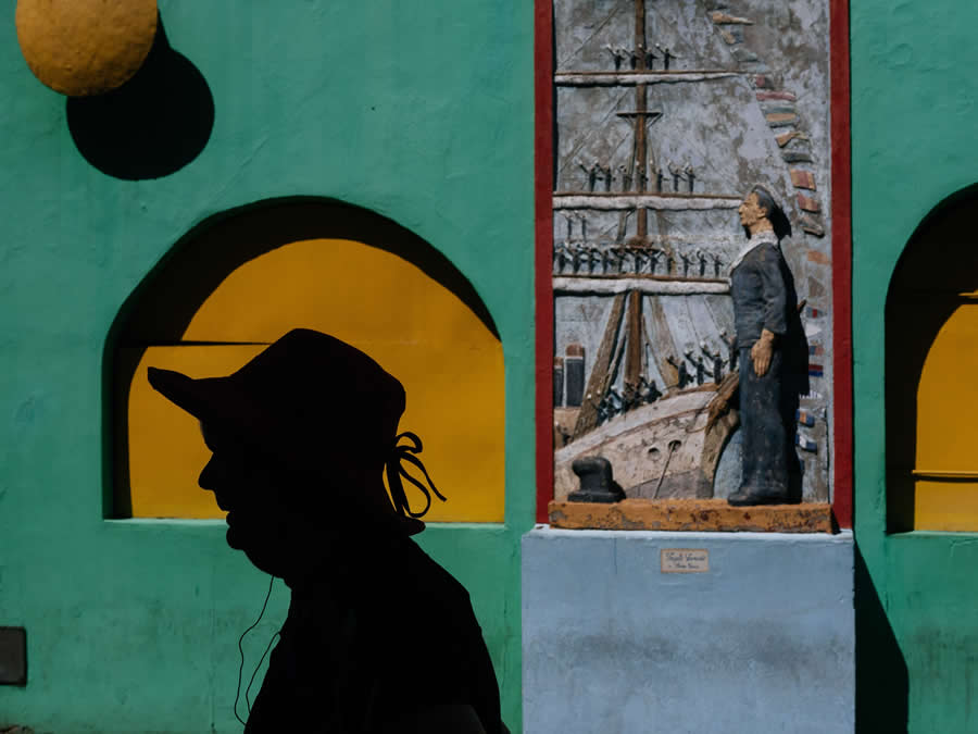 Street Photography by Federico Borobio