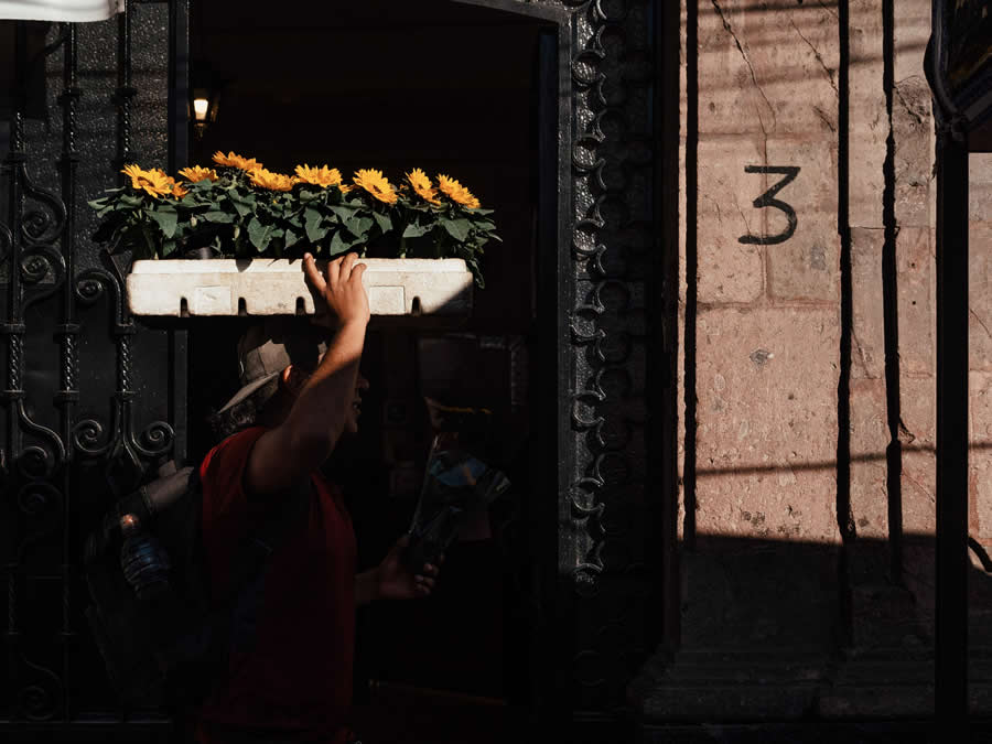 Street Photography by Federico Borobio