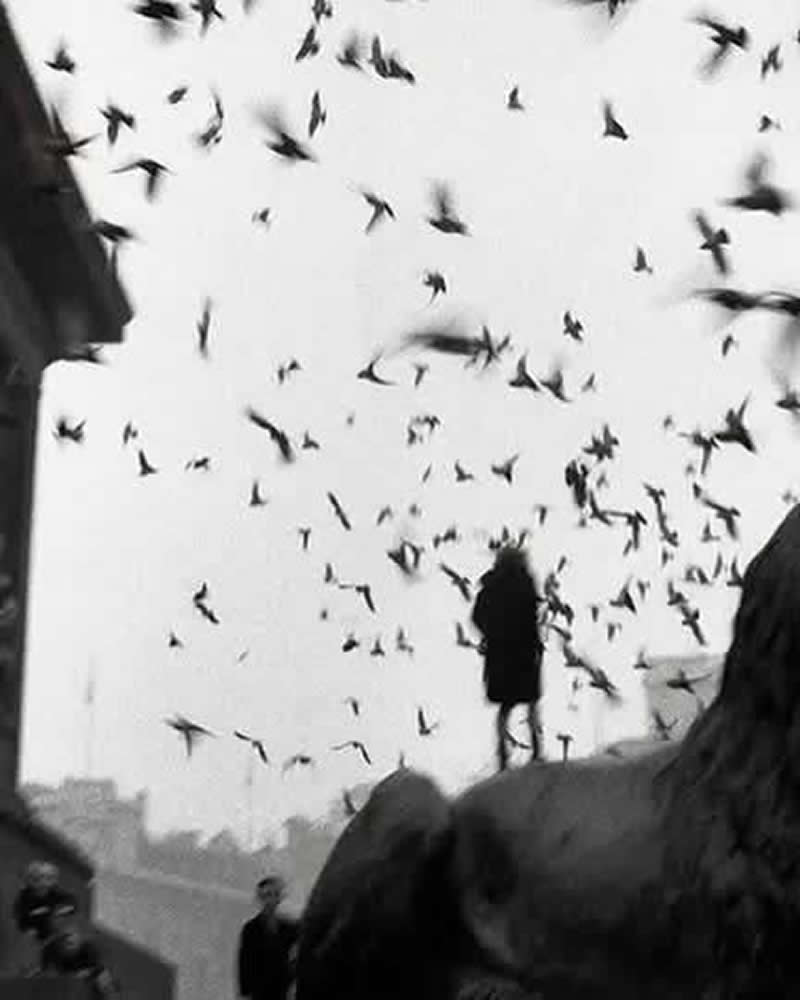 Masters of Street Photography by Sergio Larrain