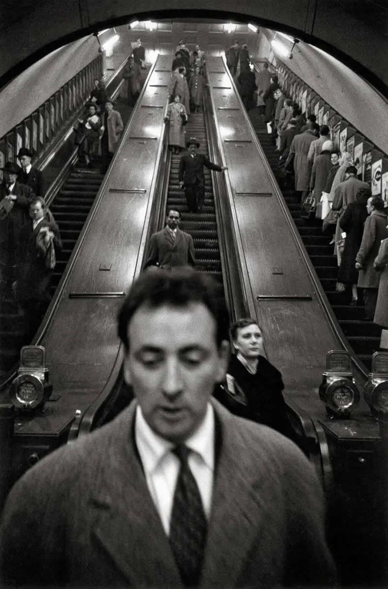 Masters of Street Photography by Sergio Larrain