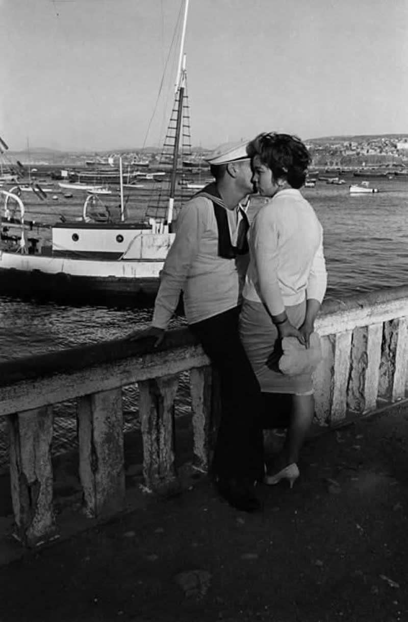 Masters of Street Photography by Sergio Larrain