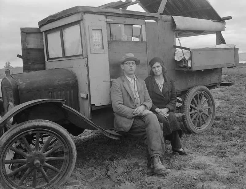 Pea pickers homemade housecar. 1936. Photo by Dorthea Lange - History Forgotten Moments Unseen Photos