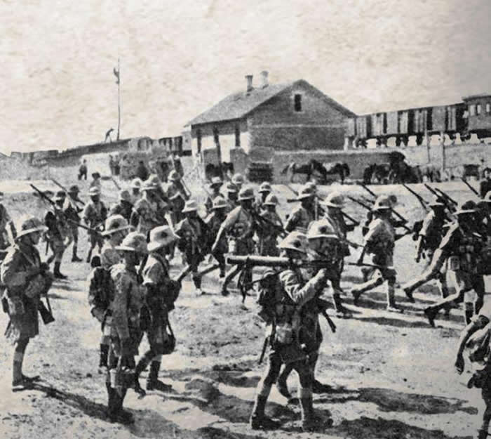 British soldiers from the North Staffordshire Regiment at Bilajary station in Baku Azerbaijan in late August (1918) - Vintage Rare Historical Photos