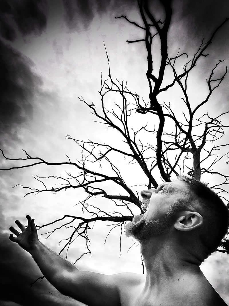 Scream by Beata Smutek - Mobile Photography Awards Portrait Winners