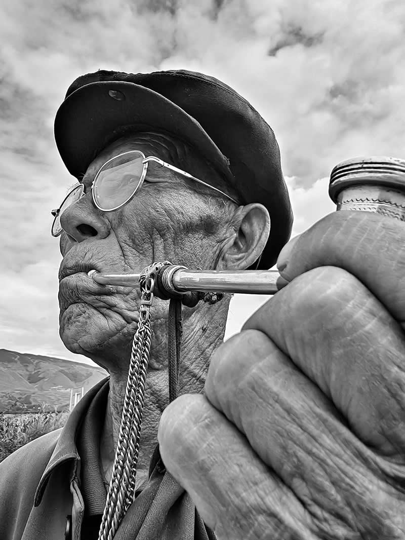 A Old Soldier by Shuolong Ma - Mobile Photography Awards Portrait Winners