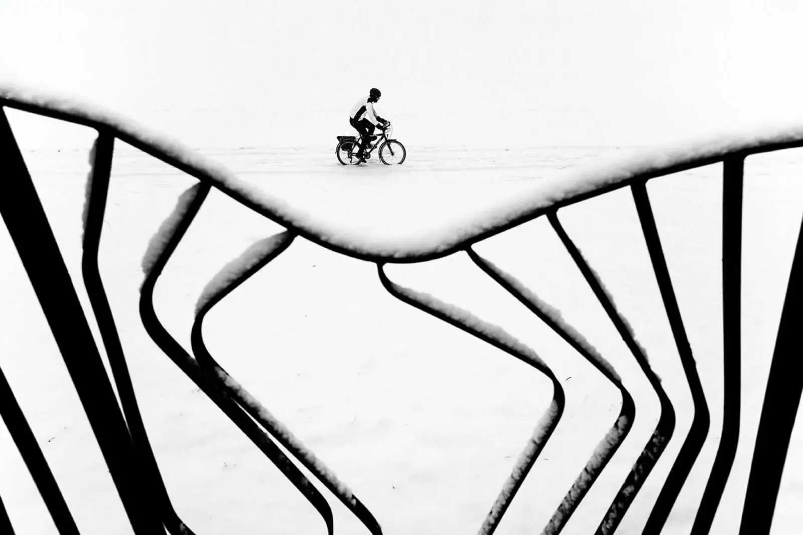 Leica Sponsors Monochrome Winners at the Irys Photos Black & White Contest