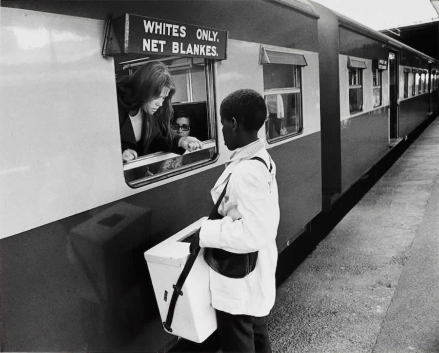 'Whites Only', South Africa, October 1971 - Abisag Tullmann Master Legendary Photographer