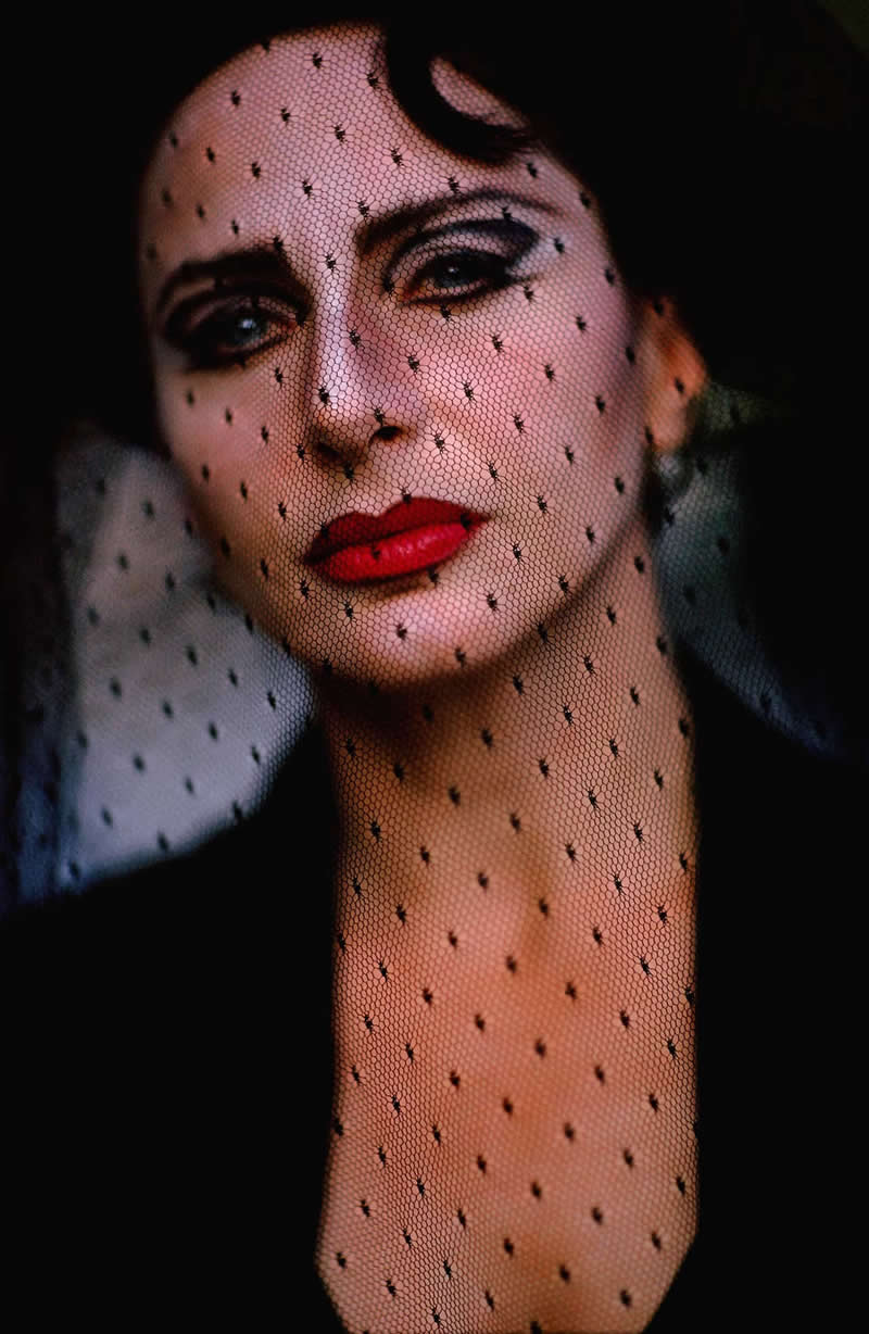 Sicilian actress gazes by William Albert Allard - Most Iconic Photos From the National Geographic Archives