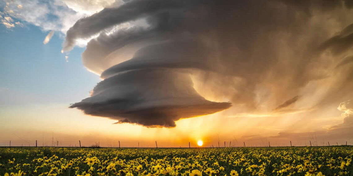 Breathtaking Photos of Rare Weather
