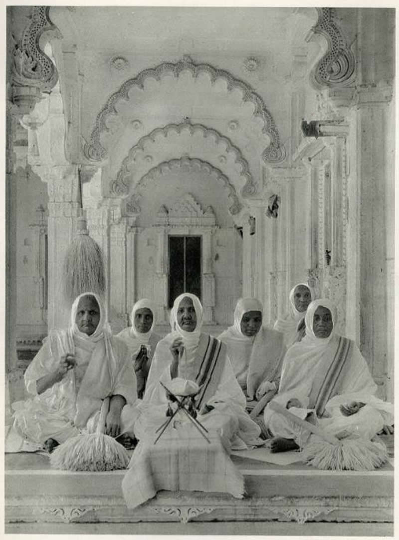 Jain Nuns in the New Jaina Temple, Ahmedabad, Gujarat - 1920s - Rare Old Photos of India