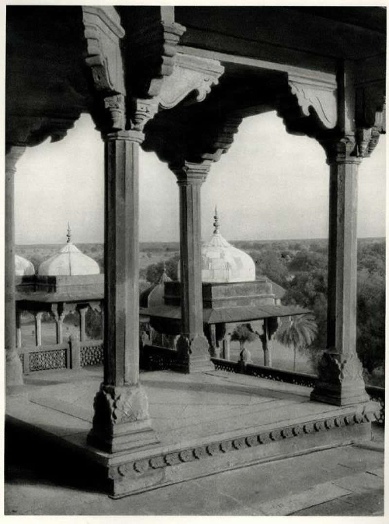 Mughal Emperor Akbar's Tomb in Sikandra near Agra, India - 1920s - Rare Old Photos of India