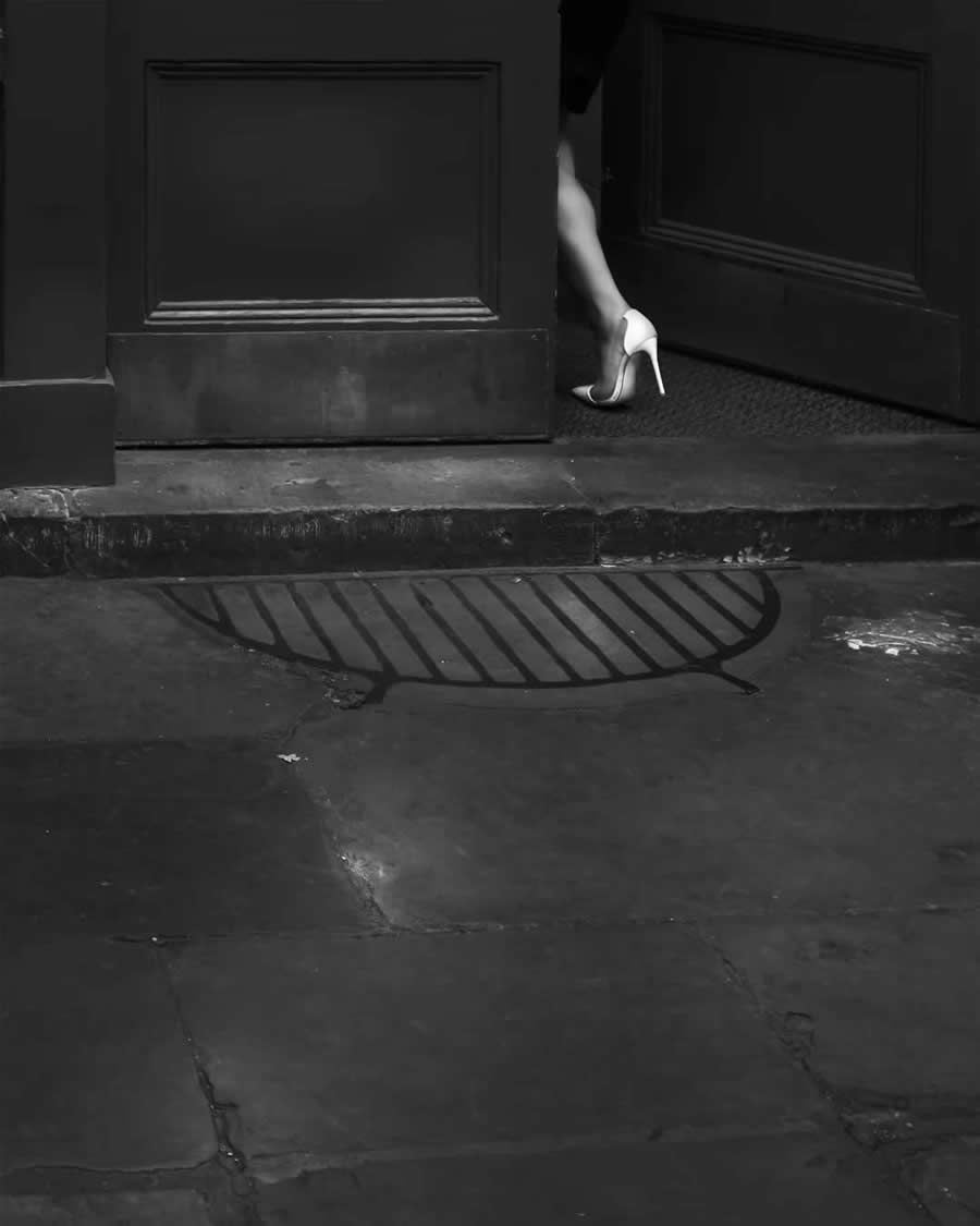 Istanbul Street Photography by Hakan Biyiklioglu