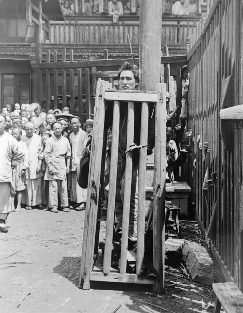 Vintage Photos That Reveal Forgotten Stories