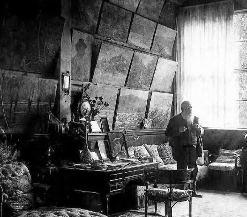 Vintage Photos That Reveal Forgotten Stories