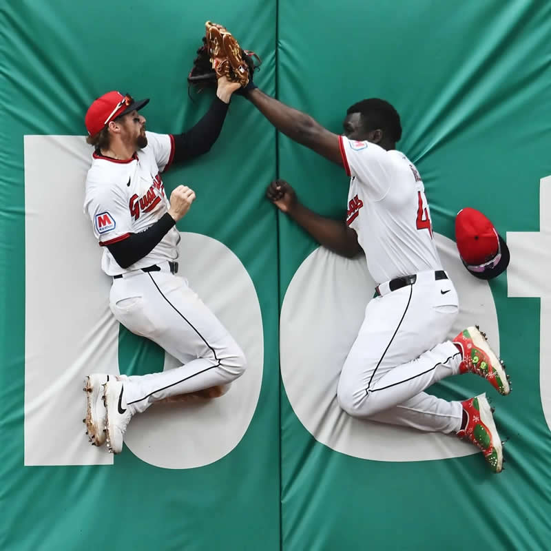 The Professional Baseball Photographers Association - PBPA Awards