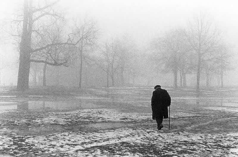 Black and White Photos by World-Renowned Photographers