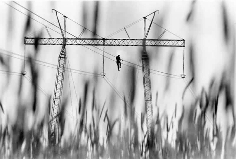 Black and White Photos by World-Renowned Photographers