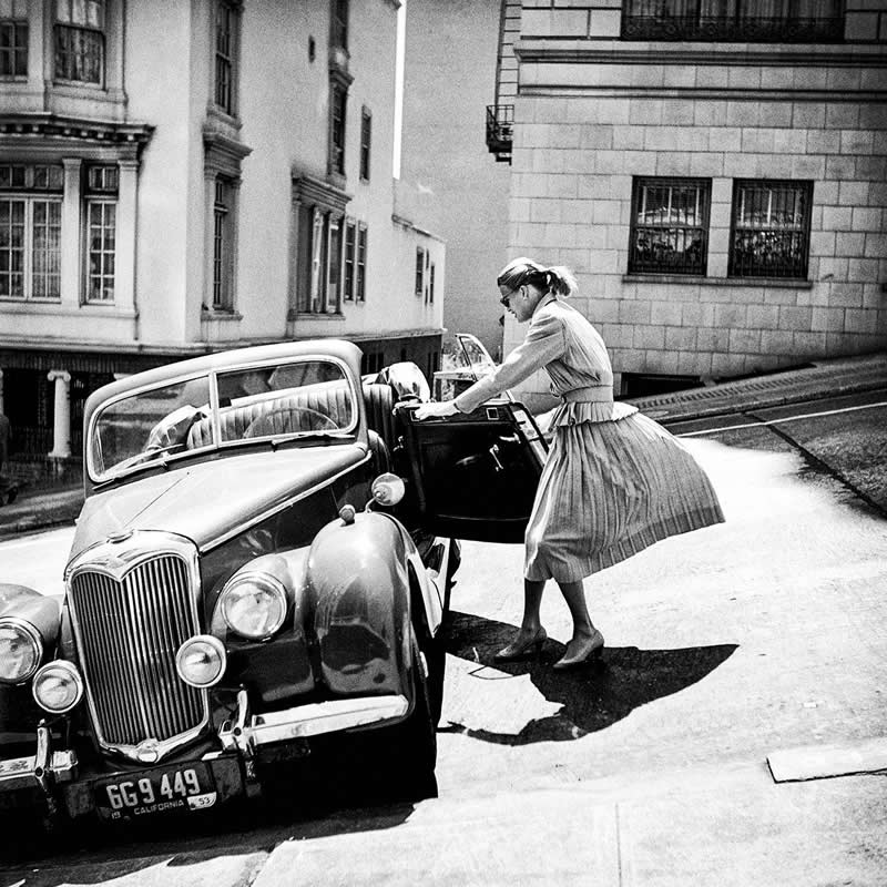 Black and White Photos by World-Renowned Photographers