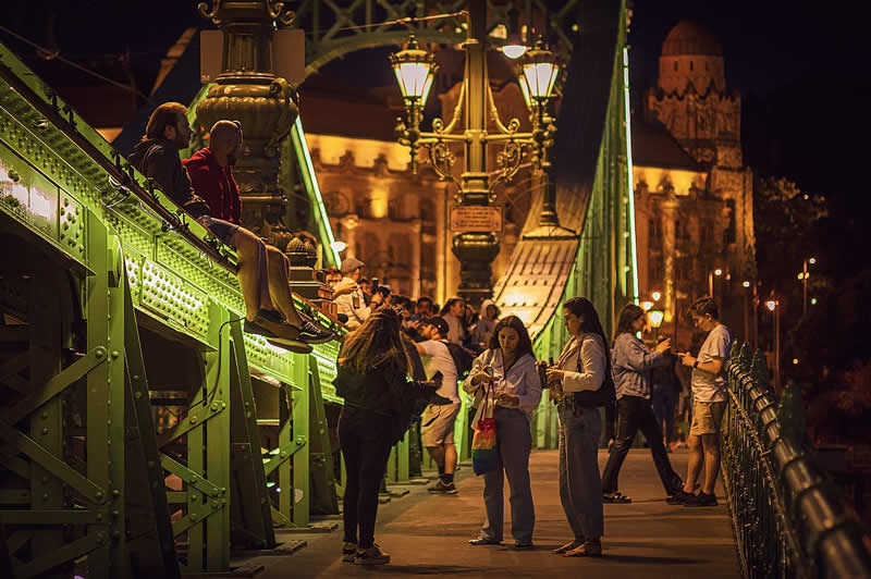 Gurushots Street Photography Winners Photo Challenge