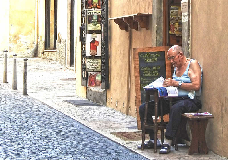 Gurushots Street Photography Winners Photo Challenge