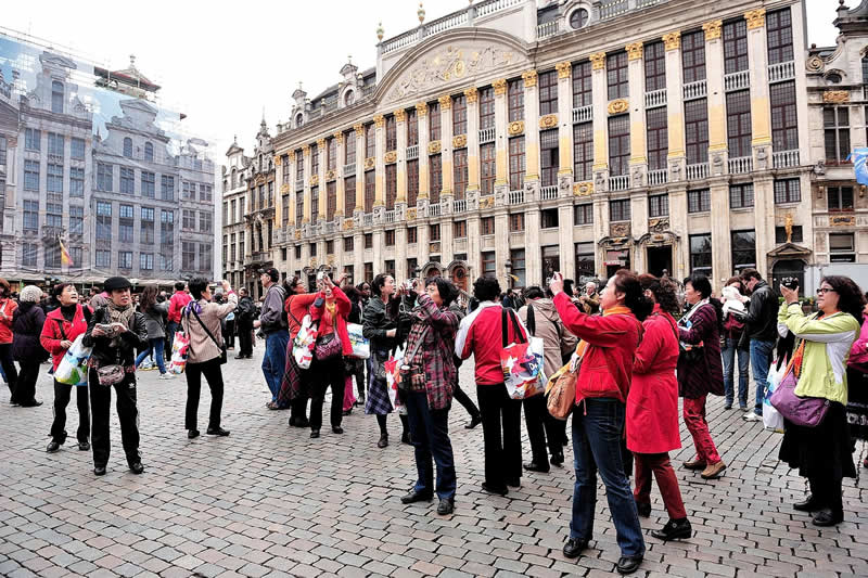 Gurushots Street Photography Winners Photo Challenge