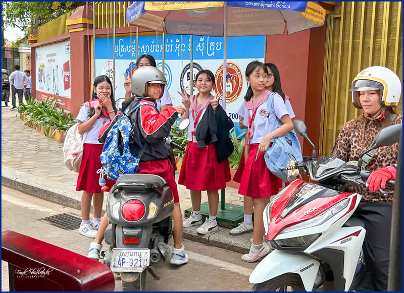 Gurushots Street Photography Winners Photo Challenge