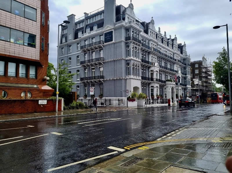 Gurushots Street Photography Winners Photo Challenge