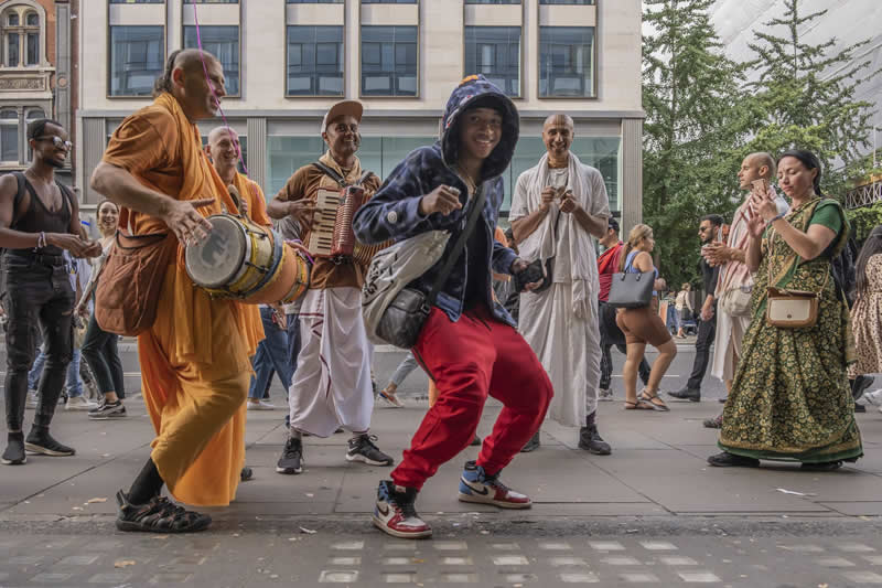 Gurushots Street Photography Winners Photo Challenge