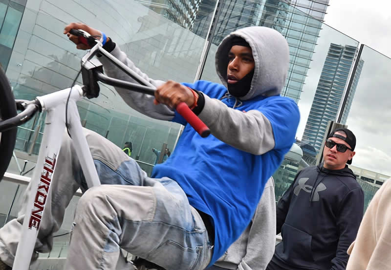 Gurushots Street Photography Winners Photo Challenge