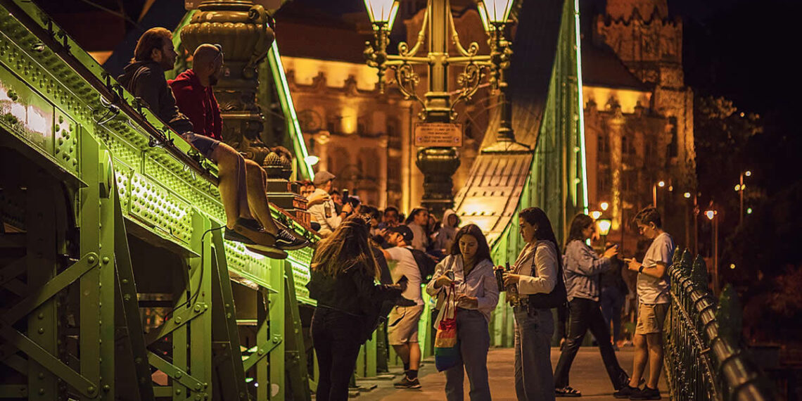 Gurushots Street Photography Winners Photo Challenge