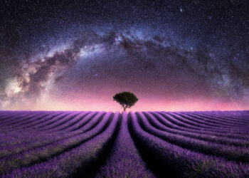 Mads Peter Iversen: Capturing the Milky Way Like No One Else