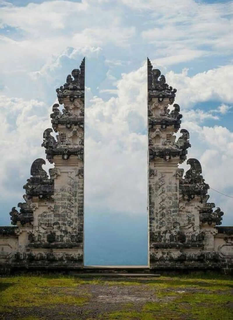 &ldquo;Gates Of Heaven,"Pura Penataran Agung Lempuyang, Bali