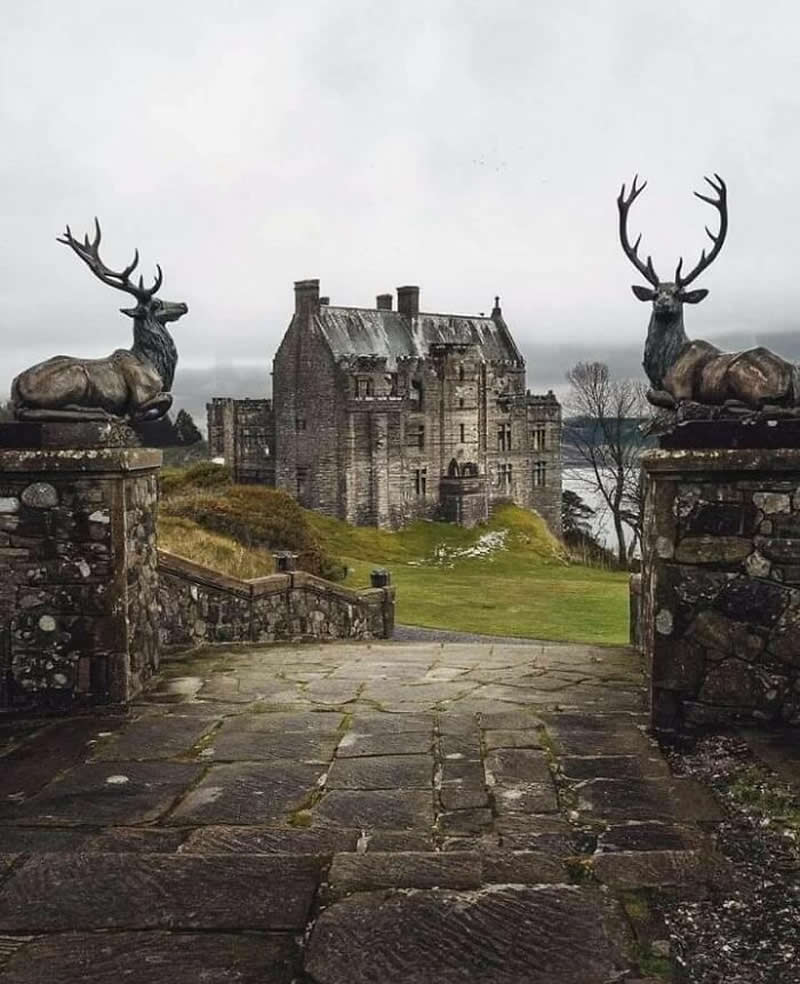 Duntrune Castle, Scotland