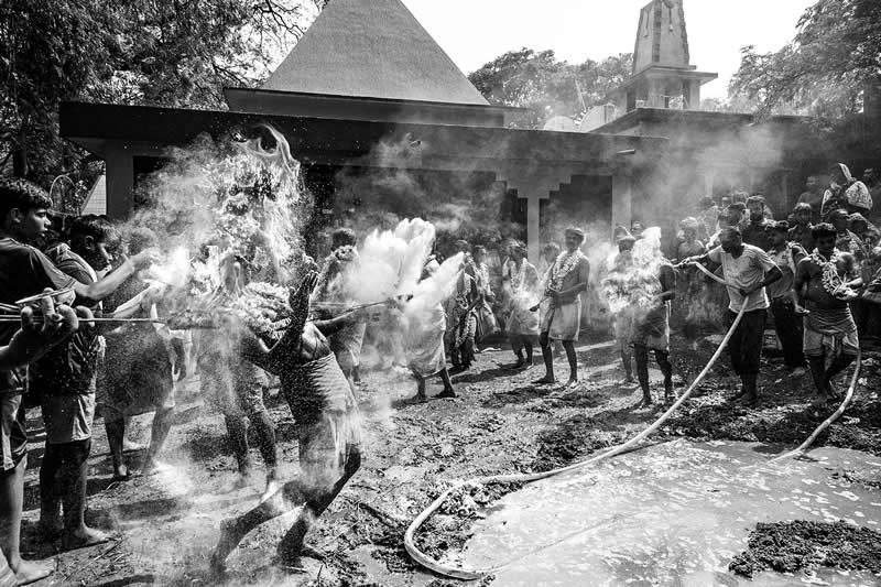 Charak Puja in Bengal by Prithwiraj Pal