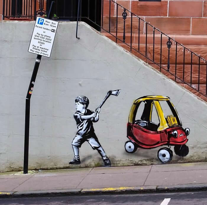 Breaking the Ride &ndash; Glasgow, Scotland - Clever Street Art Photos