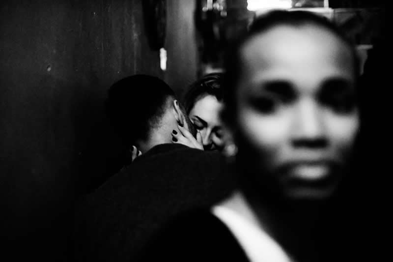 Finalist: "The Kiss" by Max Raulff - Life Frame Black and White Photo Contest Winners