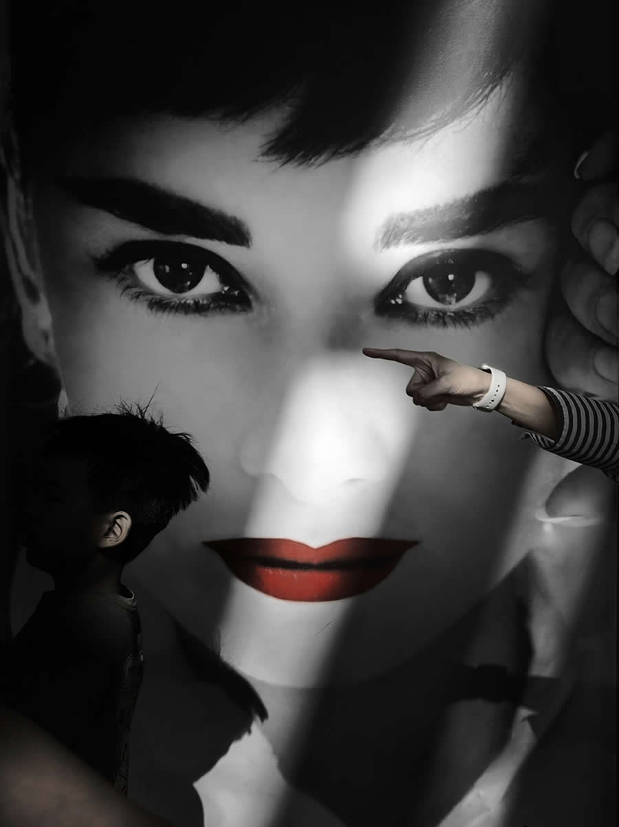 Mobile Photography Awards Street Winners - Discern by Pan Tsung Jen