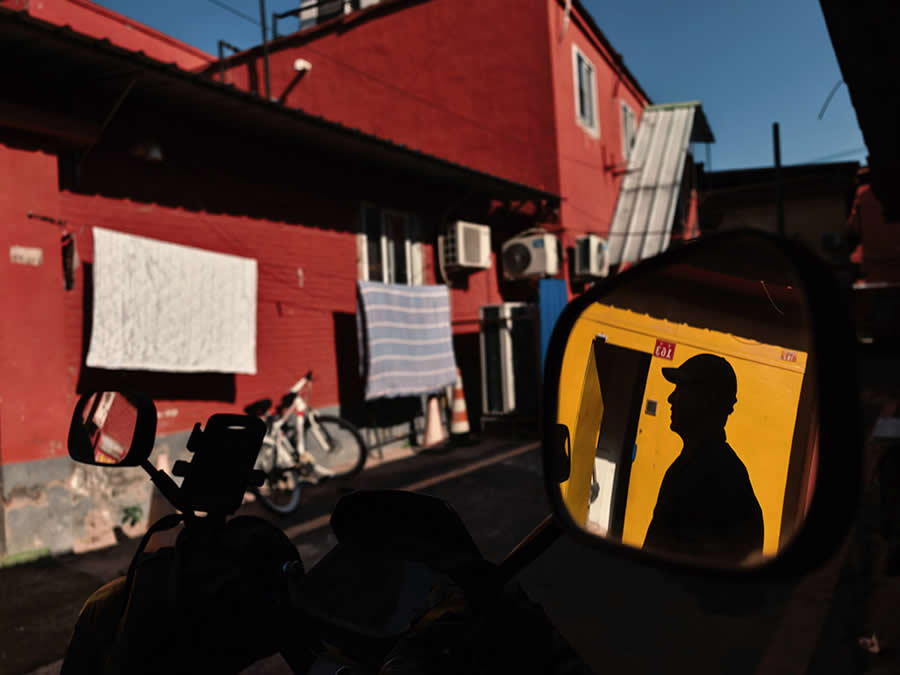 Mobile Photography Awards Street Winners - City Corner by Ke Ma