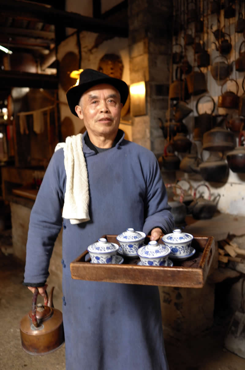 Exploring Northwest China with the Leica X Camera by Allan Crosthwaite