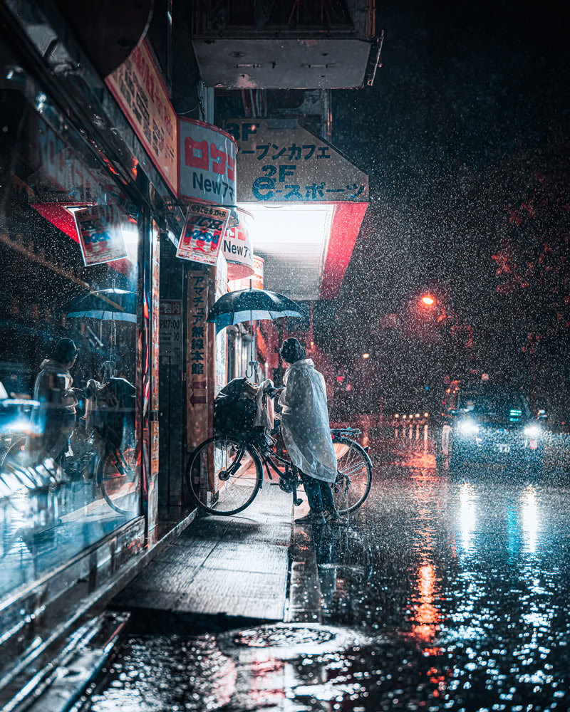 The Quiet Poetry of Rainy Streets Capturing Wet City Nights