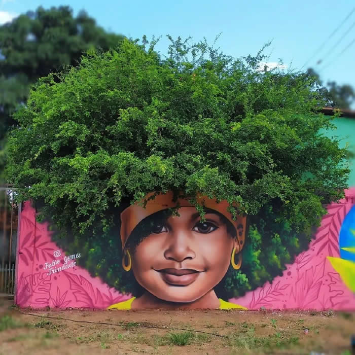 Green Crown in Trindade, Brazil - Street Art Photos Merge with Nature
